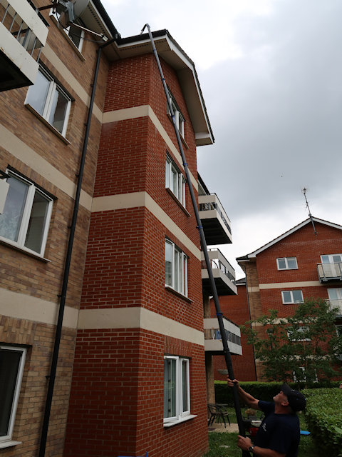 Gutter Middle Gutter Middle