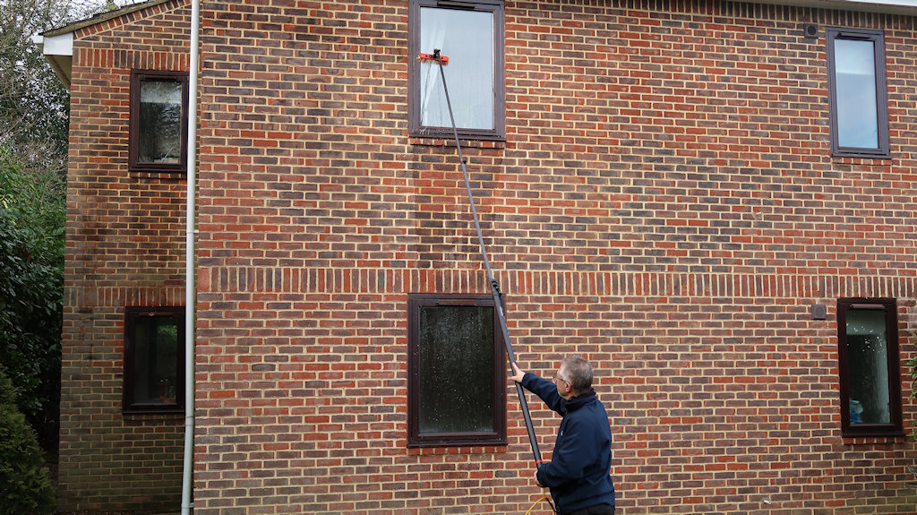 Window Top Middle